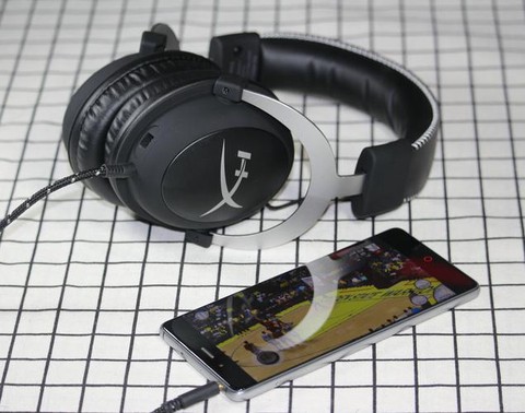 穿越火线用什么耳机好[图2]